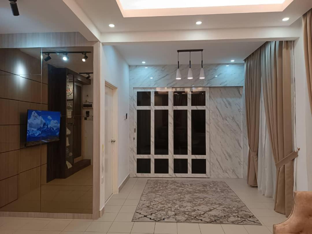 In Homestay Corner Batu Pahat Εξωτερικό φωτογραφία