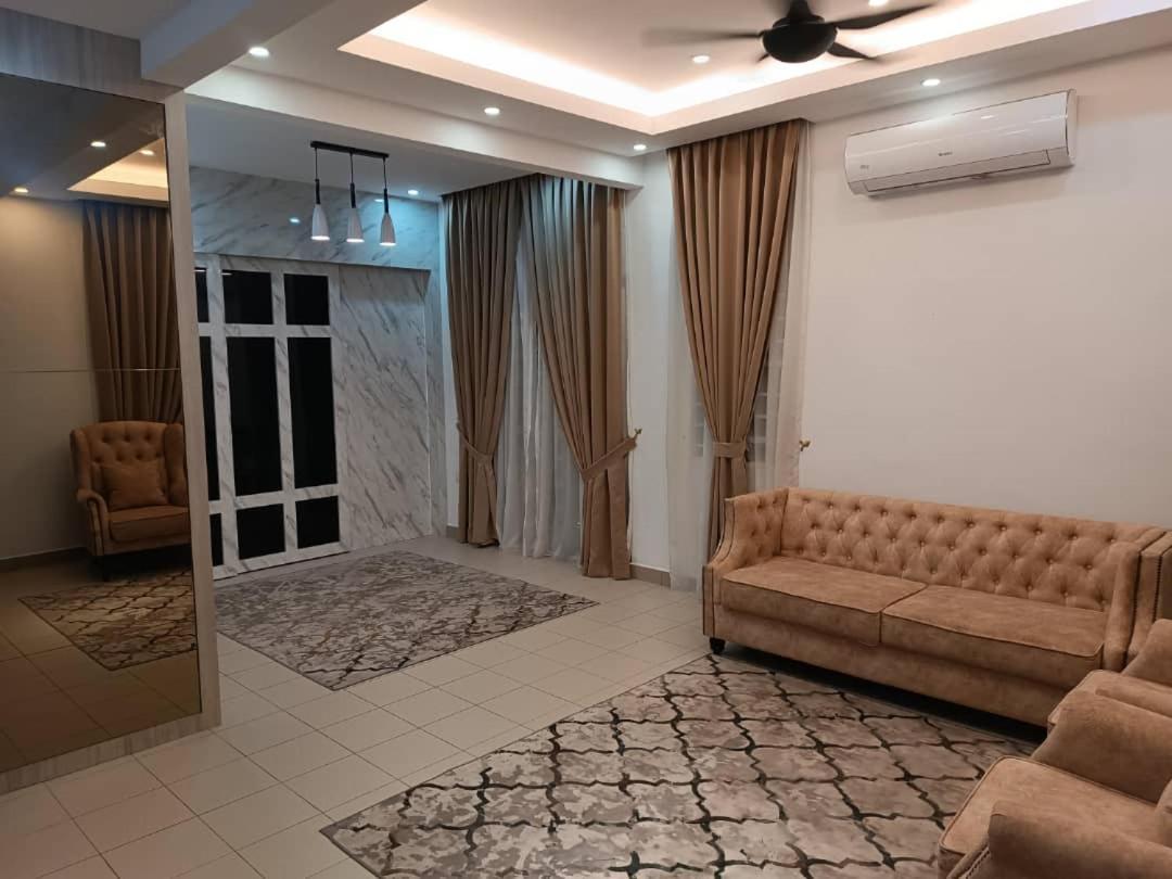 In Homestay Corner Batu Pahat Εξωτερικό φωτογραφία
