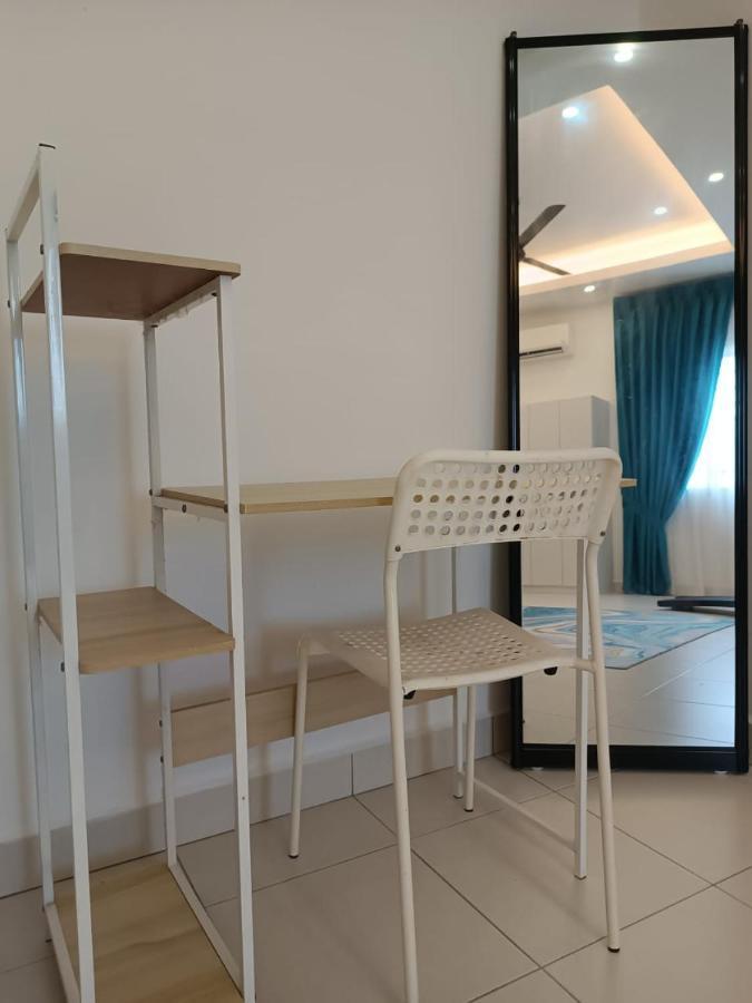 In Homestay Corner Batu Pahat Εξωτερικό φωτογραφία